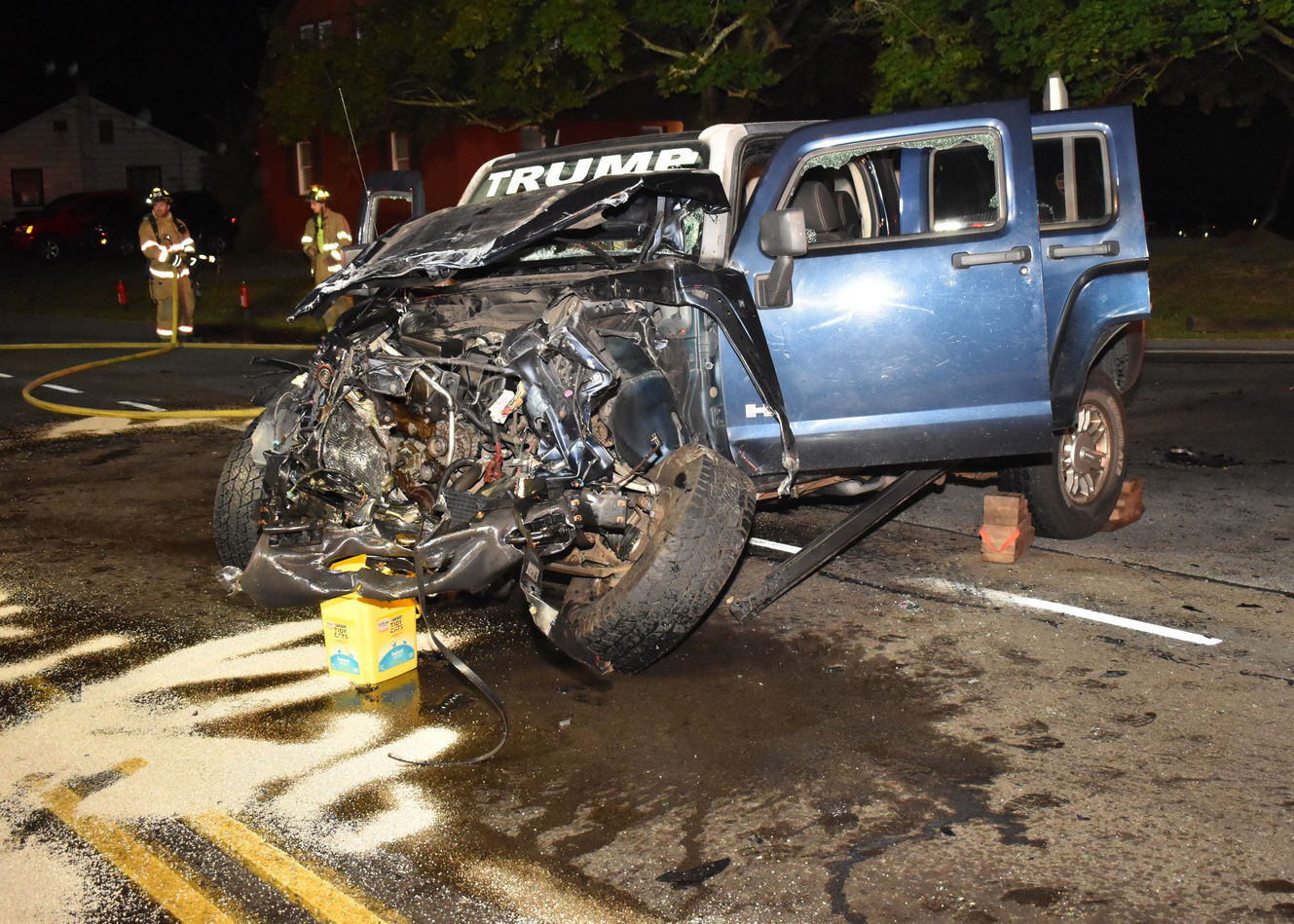 Hummer, PPL truck totaled in crash